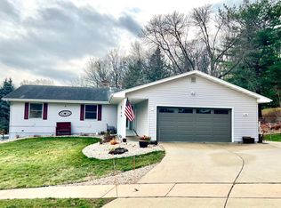 640 19th St NW, Rochester, MN 55901