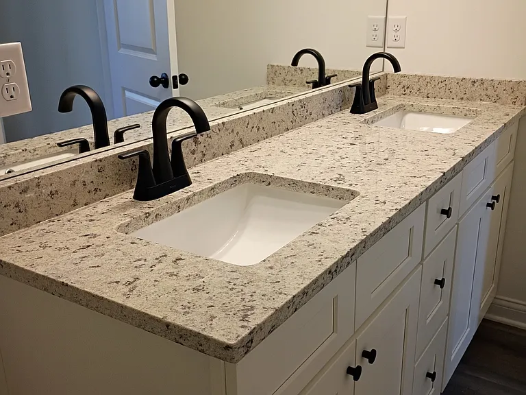 844 Ridgewood Dr #5 — Photo 5
