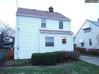 5th image of 22500 Lakemont Ave
