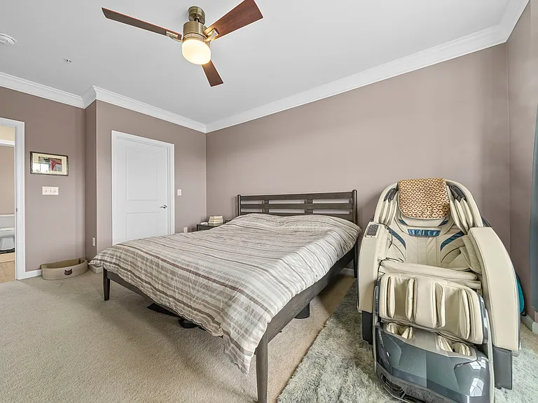 204 Clocktower Dr #304 — Photo 7