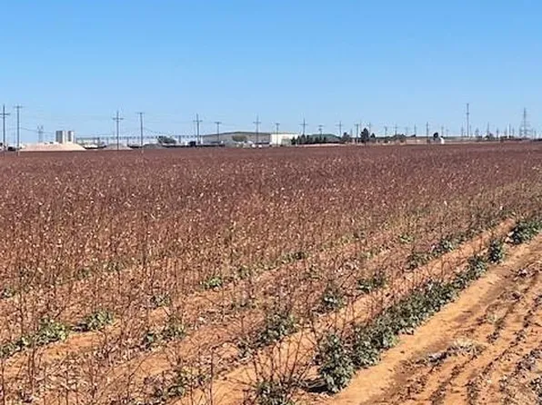 6720 Martin Luther King Blvd, Lubbock, TX 79403