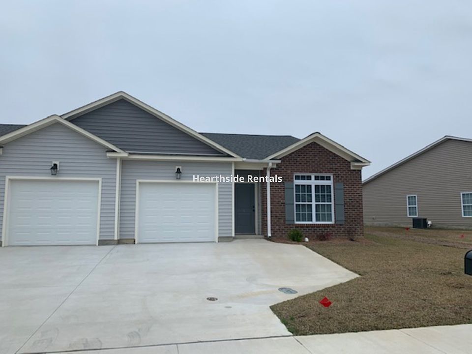 1st image of 2201B Brookville Dr