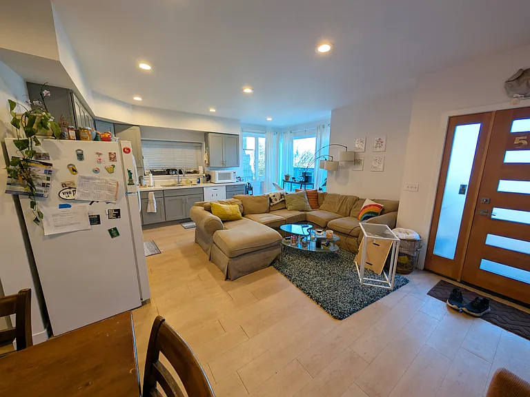 5043 21st Ave NE #B — Photo 21
