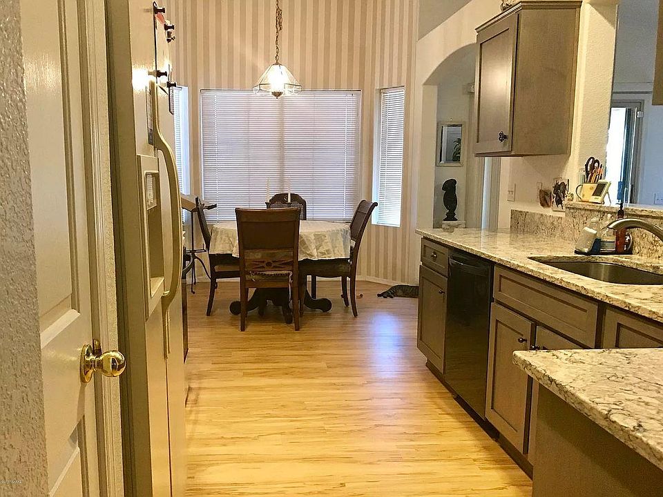 2nd image of 8878 N Majestic Mountain Dr