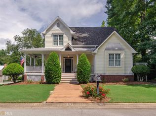 301 Lilac Path, Peachtree City, GA