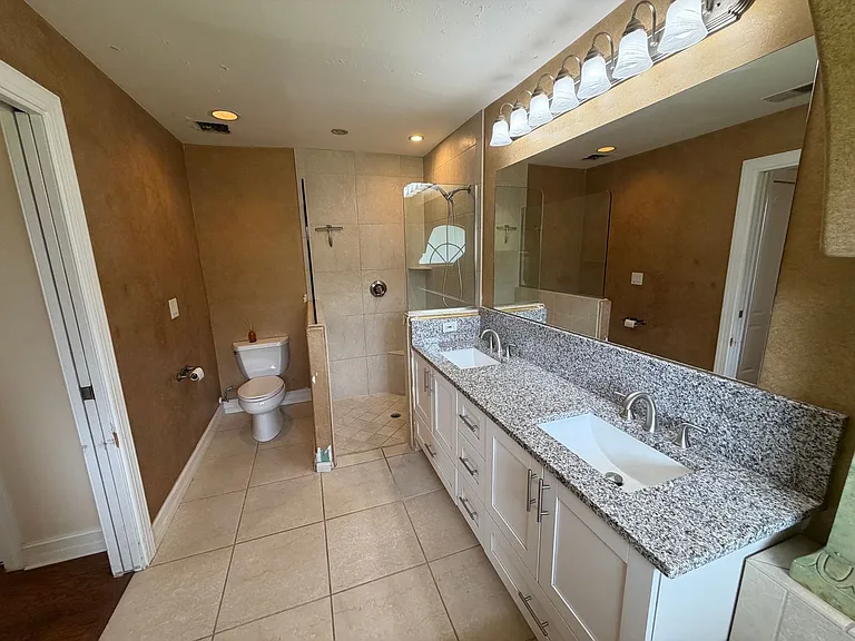 3425 Anton Ct — Photo 25