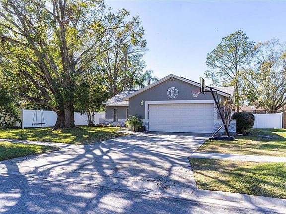 2nd image of 14004 Cascade Ln