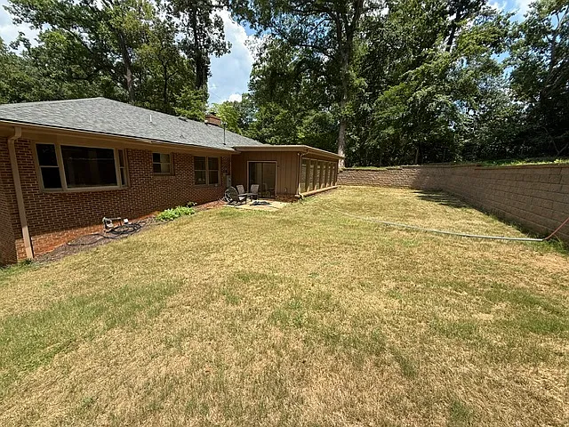 209 Walden Pl — Photo 14