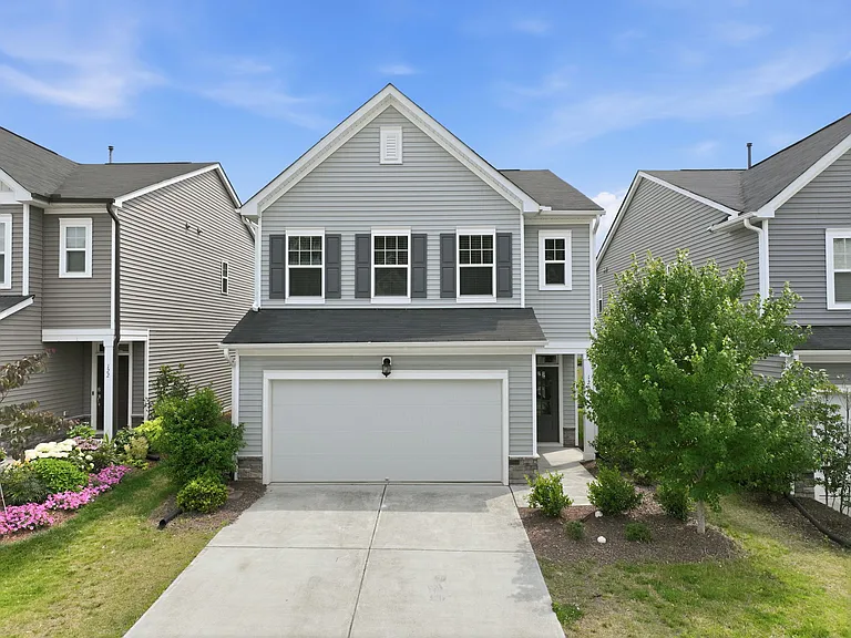 120 Silver Fir Ln — Photo 1