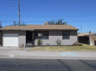 580 S Lillian Dr, Barstow, CA 92311