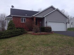 49 Celeste Dr, Rensselaer, NY 12144