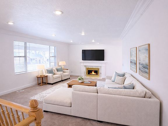 3rd image of 1853 S 375th St E