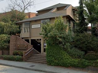 4526 1/2 15th Ave NE, Seattle, WA 98105