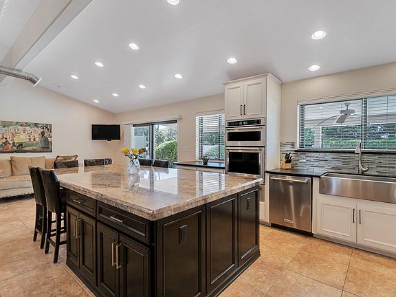 2nd image of 465 E Cercado Ln