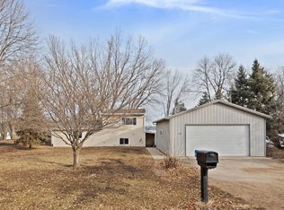 6586 80th St NW, Maple Lake, MN 55358