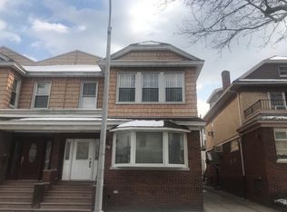 8824 81st Rd, Ridgewood, NY 11385