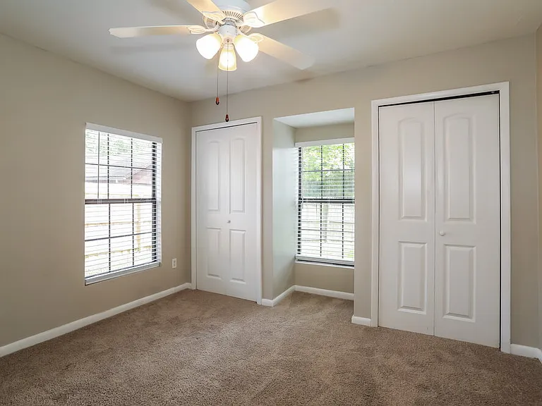 3824 Tree Lake Dr — Photo 13