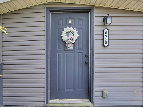 3rd image of 6955 London Groveport Rd