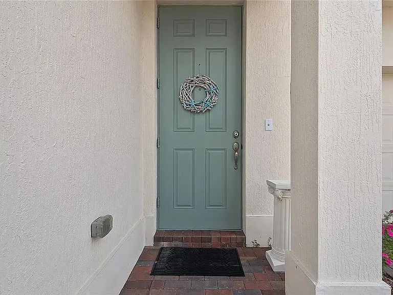 1856 Red Oak Ter — Photo 5