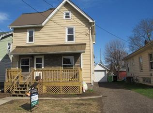 1125 N Spring St, Beaver Dam, WI 53916