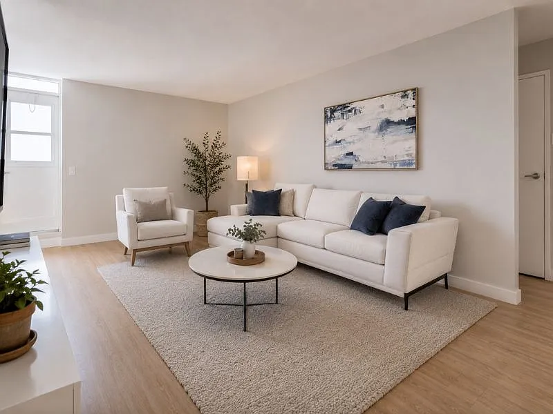 797 Jane St — Photo 3