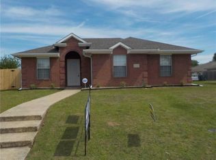 1640 Cedar Bluff Ln, Dallas, TX 75253