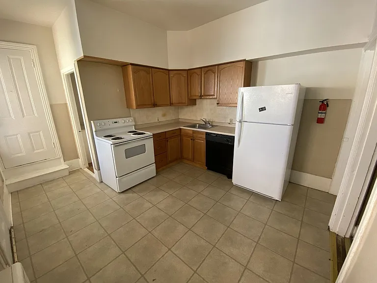 Milton -840 — Photo 9