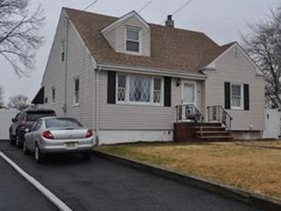 40 Dartmouth Ave, Avenel, NJ, 07001