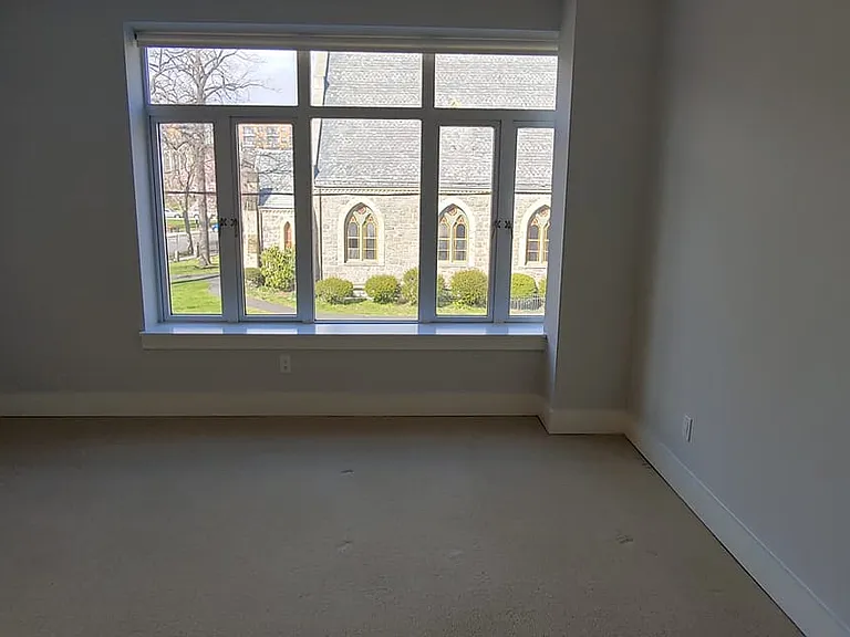 11 Forest St #205 — Photo 12