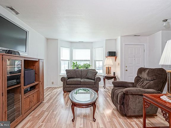 2nd image of 203 Balin Ct