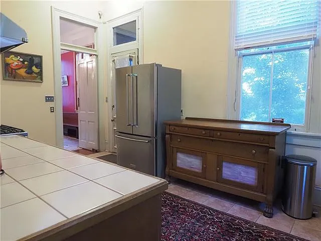 383 Broadway St #UPPER — Photo 17