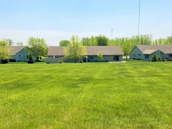 1619 Upper Trentwood Cir NE, Willmar, MN 56201
