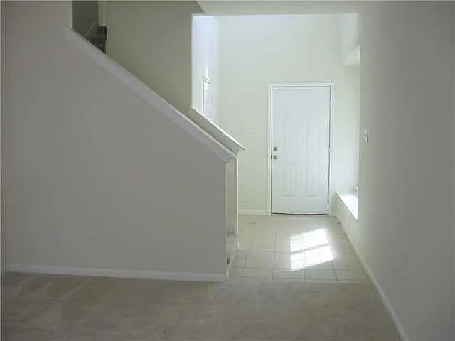 15918 Langhamwood Ln — Photo 10