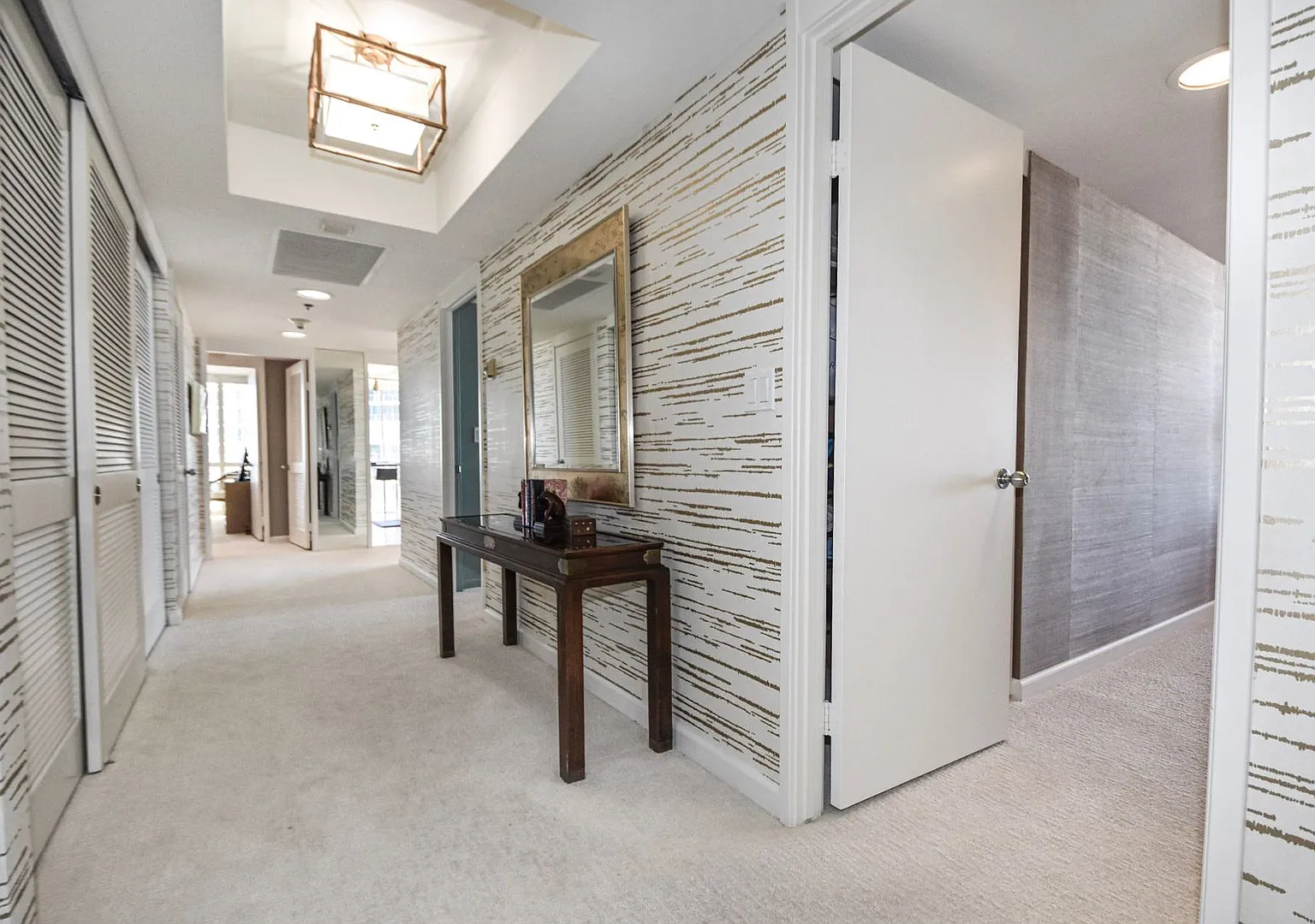1750 Avenida Del Mundo Unit #804 — Photo 2