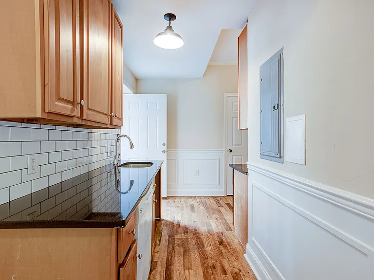 1723 Master St — Photo 4