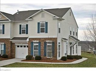 5805 Fox Point Cir, Winston Salem, NC 27104