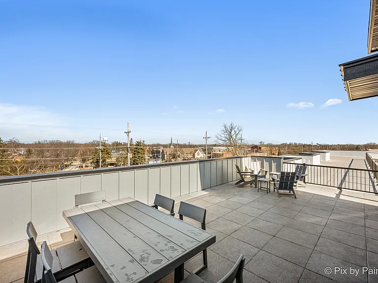 27 W Park Blvd #307 — Photo 11