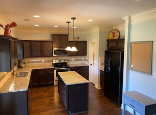 104 Painter Hill Way, Warner Robins, GA 31088