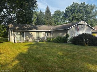 6236 Mills Creek Ln, North Ridgeville, OH 44039