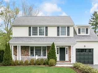 39 Fayette Rd, Scarsdale, NY 10583