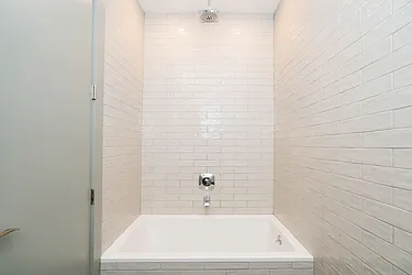 Rented by SCOUTBK.COM
