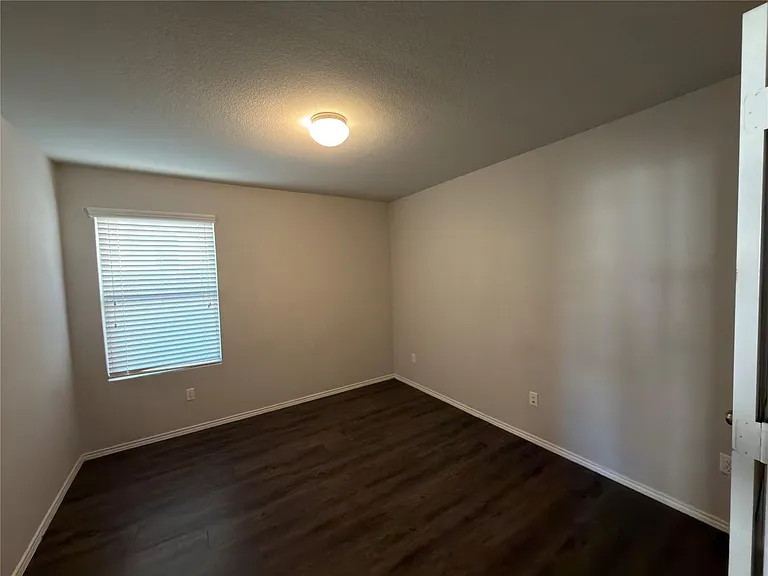21700 Urraca Ln — Photo 12