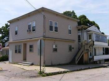 1st image of 28 Island Ave
