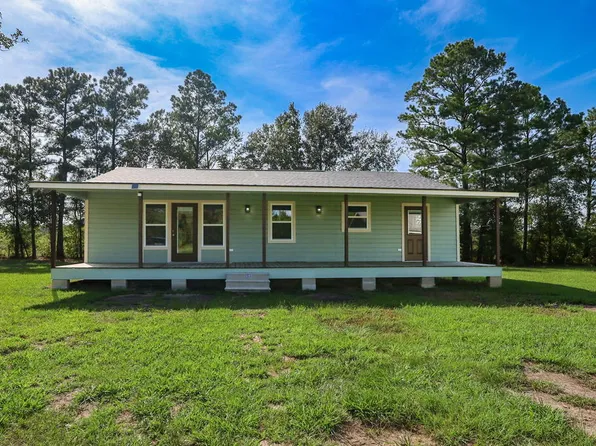 1012 Carter Rd, Zavalla, TX 75980