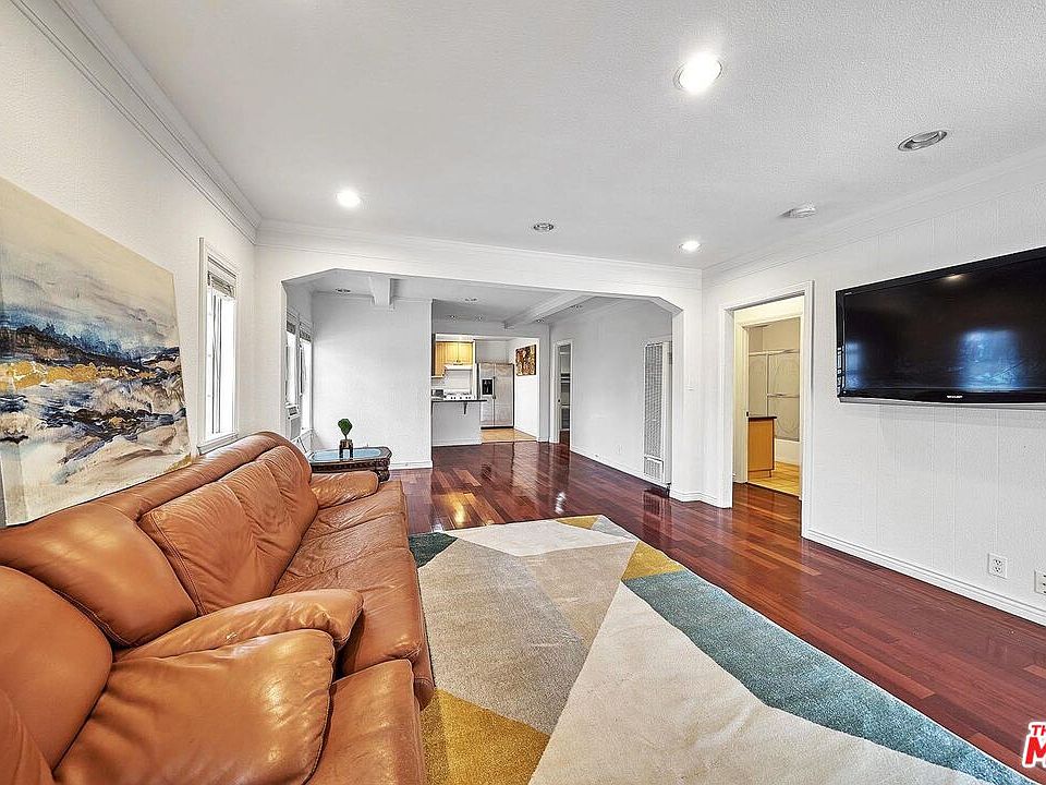 1st image of 323 N Serrano Ave APT A