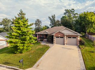 5612 Dry Creek Ln, Jefferson City, MO 65109
