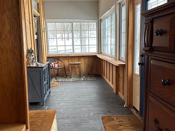 3rd image of 41 Clove Rd