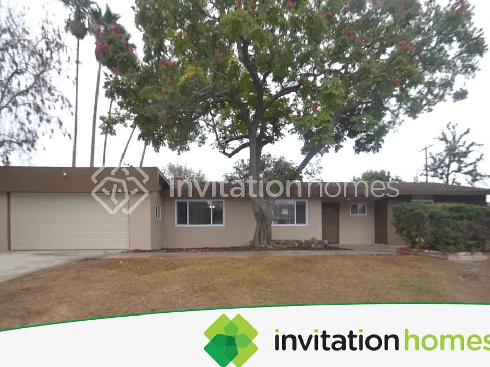 3188 Darlington Dr