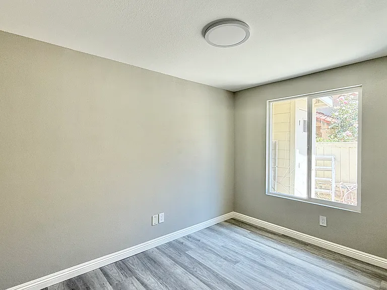 9133 Truman St — Photo 6