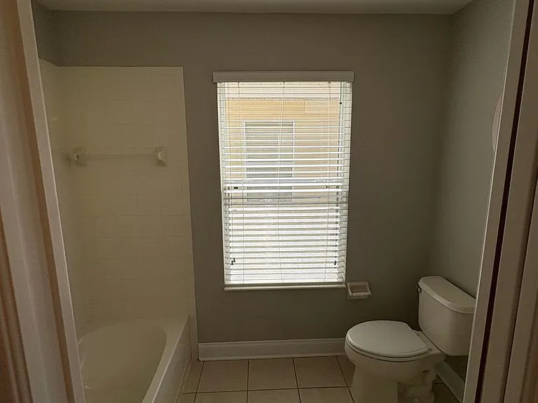 6931 Lucca St — Photo 27